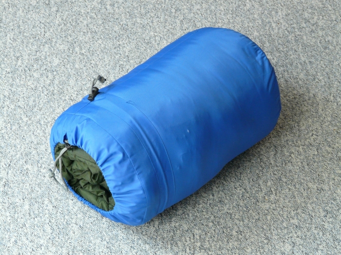 sleeping-bag-59653_1920